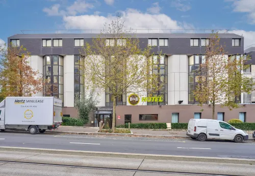 B&B Hotel Paris Porte de Châtillon Hotels in Chatillon