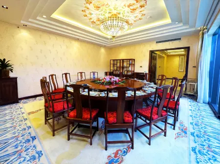Chengde Imperial Palace Hotel