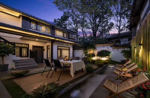 Weepam · Dayanli Original House Designer Courtyard Homestay (Lijiang Mufu Store) Hotels in Lijiang