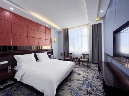 Silk Road Light Hotel (Wuwei Pedestrian Street Railway Station) Отели рядом с достопримечательностью «Xijiao Park»