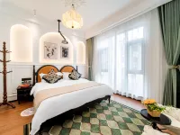 Fenglin Evening Homestay (High-speed Railway Station Branch) Hotels in Wuyuan