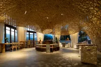 VENTO · Sunlit Golden Peak Lake View Vacation Hotel - 朝食