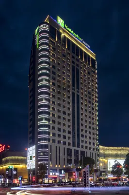 Chongqing Zhongxian Orange Hotel Các khách sạn gần Shencaifeiyang Amusement Park