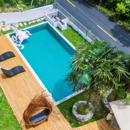 Moganshan Songxiao SOX Huanshan Suxi Wild Luxury Beauty Hotel