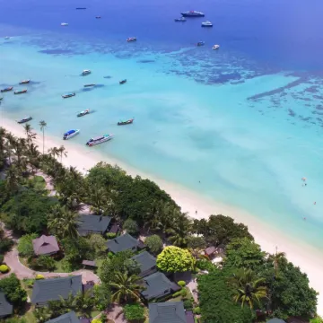 Phi Phi Holiday Resort Hotels near Koh Phi Phi (Laemtong Beach)