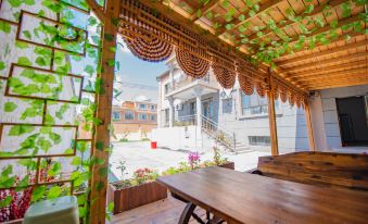 Li Kun's Home Inn