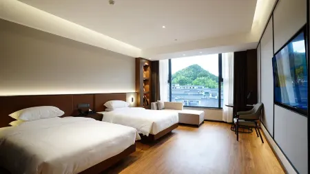 Qimen Qianxi Banquet Hotel Отели рядом с достопримечательностью «Qimen East Street Ancient City»