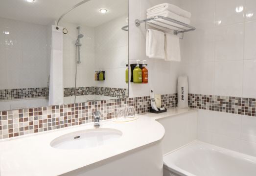 홀리데이 인 런던 브렌트퍼드 록