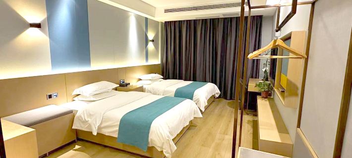 Qingyin Holiday Inn Jixian Hotel a Contea di Jia