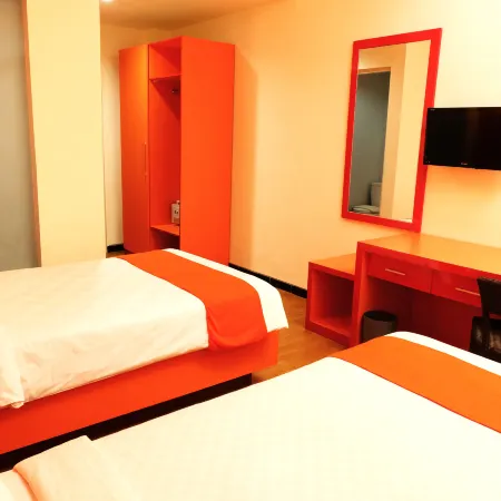 Halogen Hotel Airport Surabaya