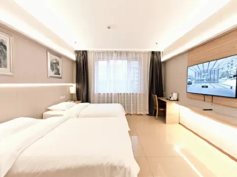 Cloud Intercity Hotel