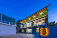 Access to the secluded courtyard Hotels in der Nähe von Xianxishan Scenic Area