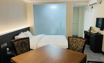 Langyuan Hotel (Langzhong High-Speed Railway Station)