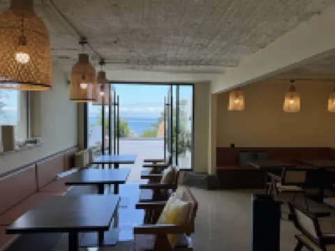 Muqing Senyu · Light Luxury Seaview Hot Spring Homestay