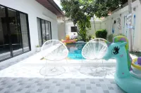 พูลวิลล่าใกล้ทะเล บ้านเดอะพูลเฮาส์พัทยา หมายเลข 8 The Pool House Pattaya No.8 - วิลล่า