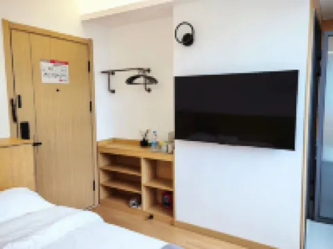 悅萊|LIGHTIUXURYLE·ISURE輕奢商務休閑酒店(大拇指廣場店) 乳山酒店