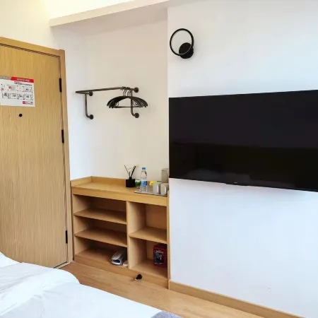 RUSHAN YUELAI  BUSINESS HOTEL