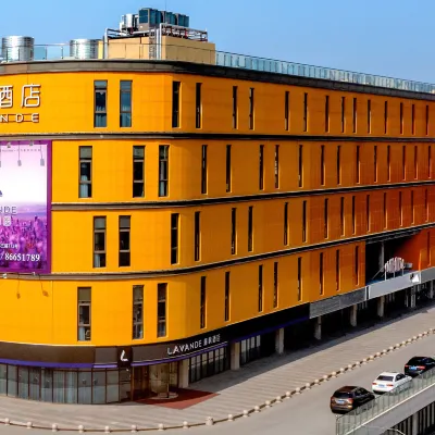 Lavande Hotel Qingdao Jimo North Station Clothing City Store Отели рядом с достопримечательностью «Jimo Clothing Market - Area A»