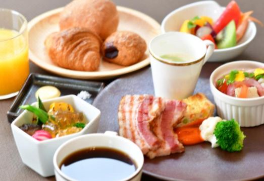 2. 더 라이즈 오사..