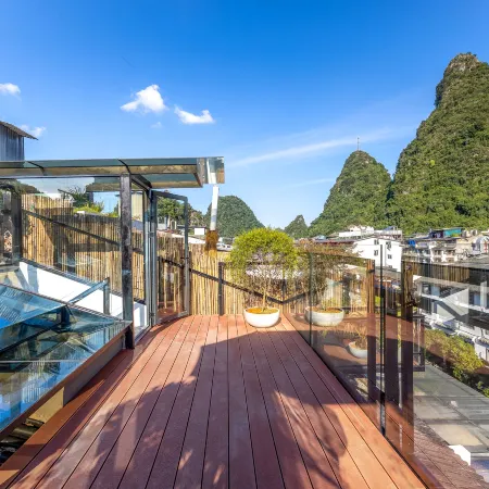 Shushe Hotel (Yangshuo Yitian West Street)
