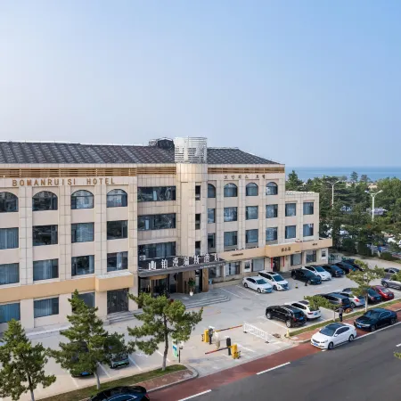 Bo Man Rui Si Hotel