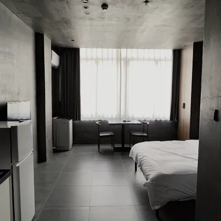 Chenhang Apartment