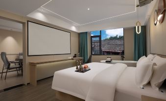 Feng Huang Jun Shang Hotel (Feng Huang Ancient Town Scenic Area, Feng Huang Bridge Branch)