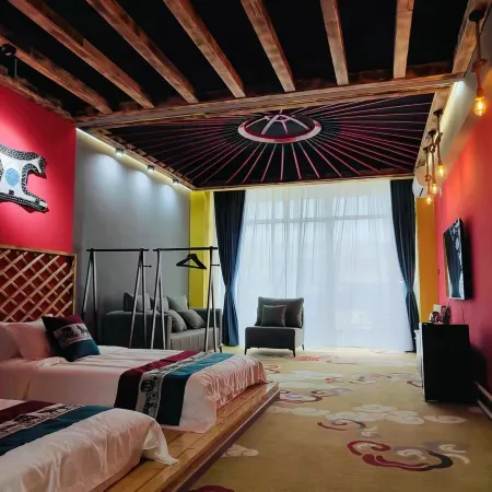Golden Felt Garden Homestay
