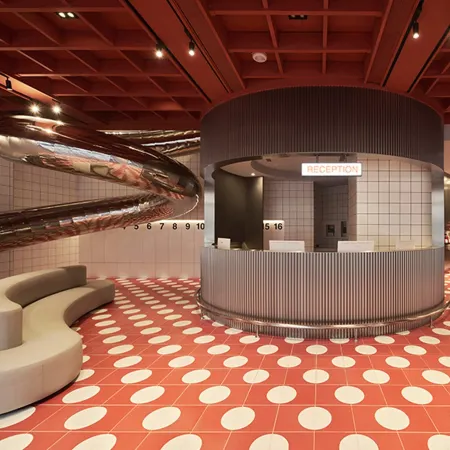 RedDot Hotel Отели рядом с достопримечательностью «Аллея каллиграфии»