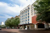 Yuefeng Hotel Hotels in Harbin Central Avenue/Saint Sophia Cathedral/The Memorial Tower of Fig