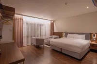 Cloudin Hotel Mokpo Peace Square Branch Hotels near Mokpo Natural History Museum