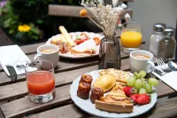 ميركيور باريس مونبارناسي راسبيل - صديق للحيوانات الاليفة