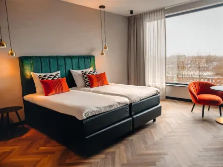 Van der Valk Hotel Schiedam Отели в г. Масслёйс