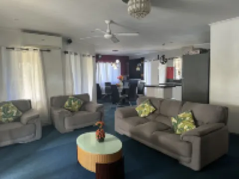 Ac airport apartment