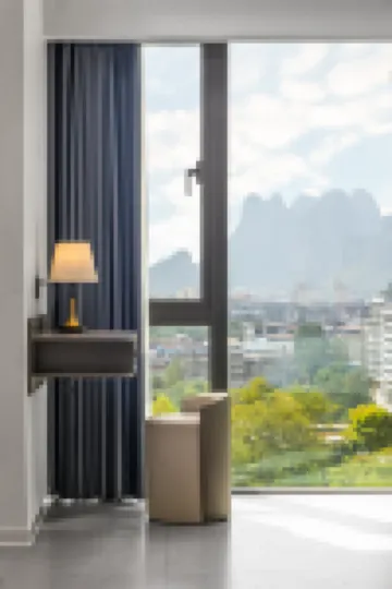 Lime House Hotel (Guilin Station MixC Branch)