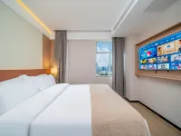 The Ritz Star City View Residence（Pazhou Exhibition Center and Pazhou Metro Station Branch） Hotels near Canton Fair