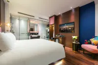 Aurora Central Hotel Hotel in zona Quan Chuong Gate