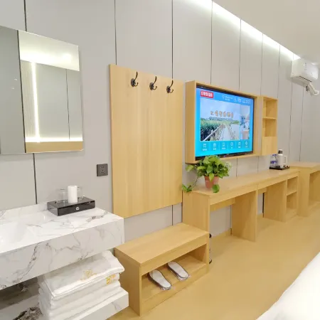 Yiduo Smart Hotel