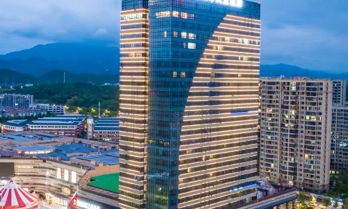 Jiangshan Oriental Wenlan Hotel