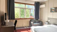 Xiuning Limin Hotel
