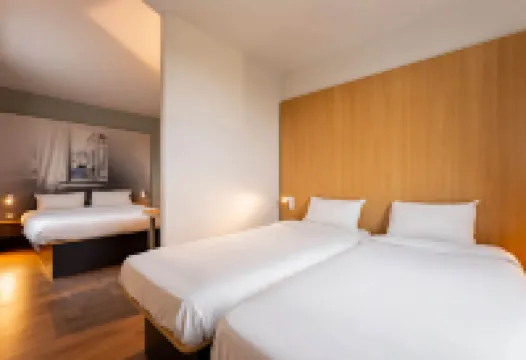 B&B HOTEL Valenciennes Onnaing - parking