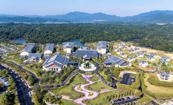 XinYu  Fairy Lake Tianmu Hot Spring Resort Hotel