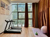Crown Hotel - Gym