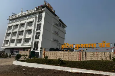 Hotel Kushala Grand, Dombivali Các khách sạn ở Nilje Gaon