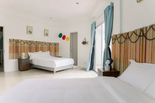 8 بلاس بيتش ريزورت