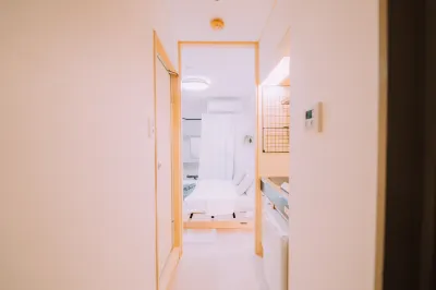 Minimalist Loft 7: Namba Compact Studio & 24/7 Gym โรงแรมใน