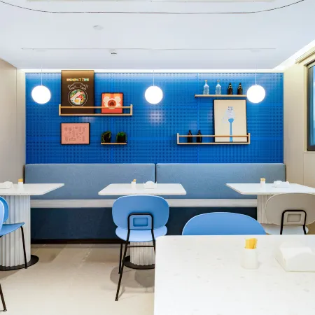 Home Inn ·(Lingshui Haiyun Square Cycling Post Store)