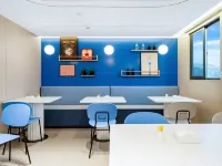 Home Inn ·(Lingshui Haiyun Square Cycling Post Store) - พร้อมอาหารเช้า