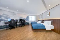 QIANNA HOTEL GLORIOUS (Anyang Museum Wanda Plaza Branch)