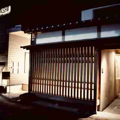 THE KAKU Hotel Exterior
